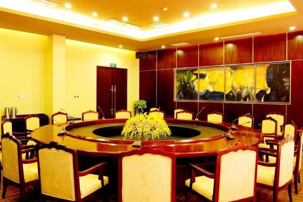 Yuyao Yonghegong Hotel Exterior photo