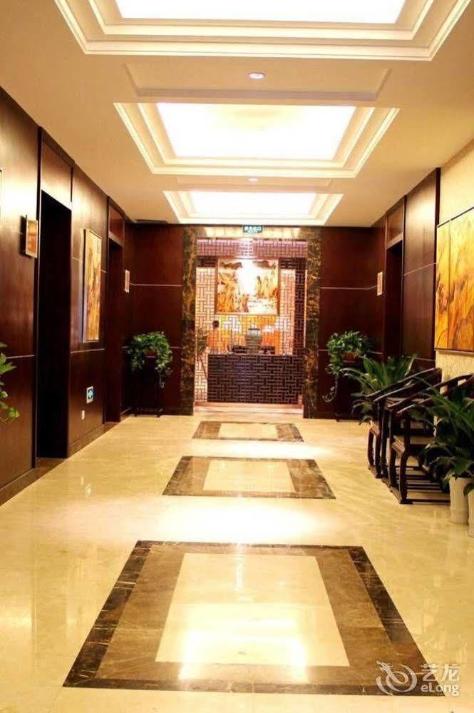 Yuyao Yonghegong Hotel Exterior photo